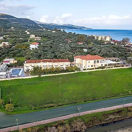 Aphrodite & - 140m From The Beach, By Zantewize Hotell Khartáta